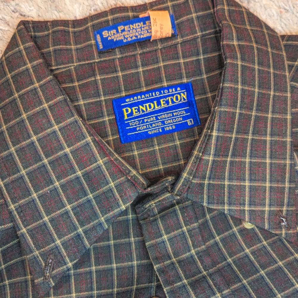 Like New Pendleton 100% Wool Dress Shirt